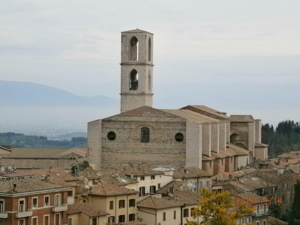 Appartamento Via Ciatti بيرودجا المظهر الخارجي الصورة